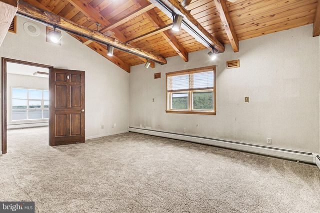 3500 BOARD RD, York, PA 17406