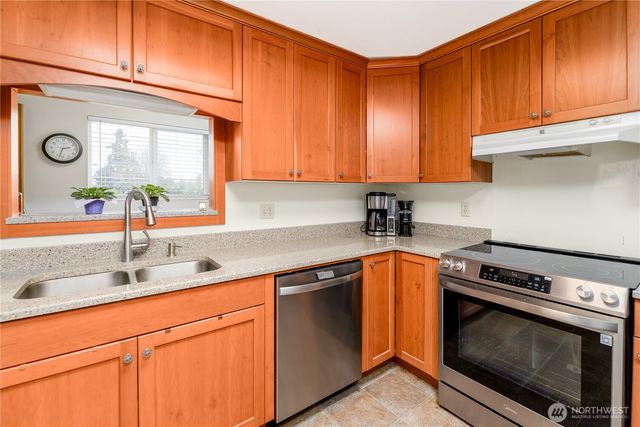 1111 W Alder Court, Sequim, WA 98382