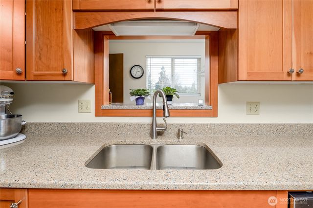 1111 W Alder Court, Sequim, WA 98382