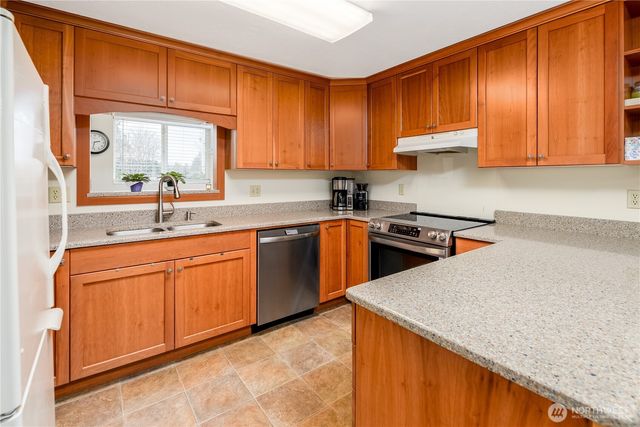 1111 W Alder Court, Sequim, WA 98382