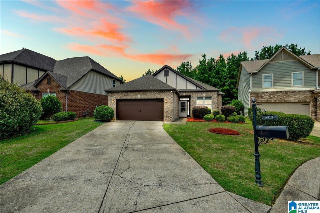 5813 CHESHIRE COVE TRAIL, Mccalla, AL 35111