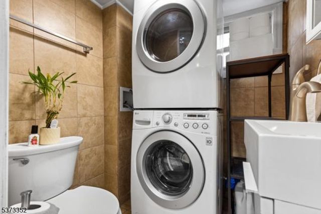 76 Holmes St, Belleville Twp., NJ 07109