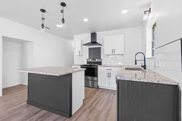 101 Circle Drive, Itasca, TX 76055