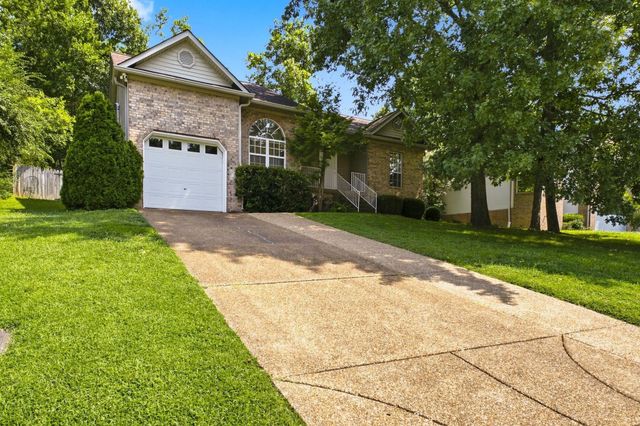 772 Dover Glen Dr, Antioch, TN 37013