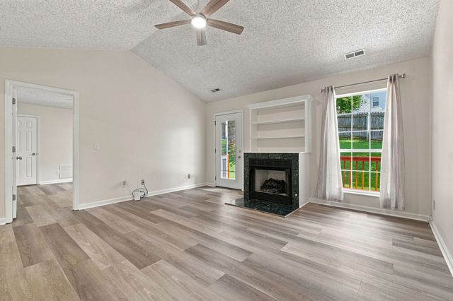 772 Dover Glen Dr, Antioch, TN 37013