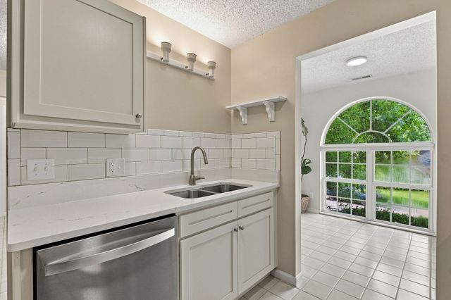 772 Dover Glen Dr, Antioch, TN 37013
