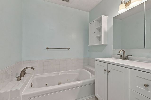 772 Dover Glen Dr, Antioch, TN 37013