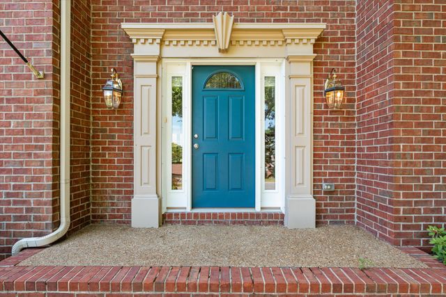 103 Masters Ct, Hendersonville, TN 37075