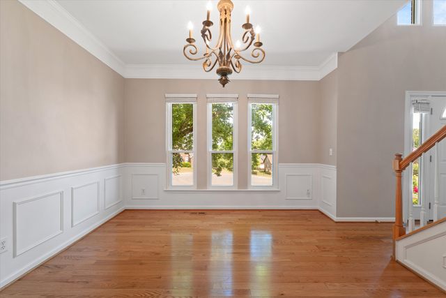 103 Masters Ct, Hendersonville, TN 37075