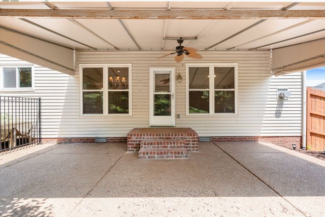 103 Masters Ct, Hendersonville, TN 37075