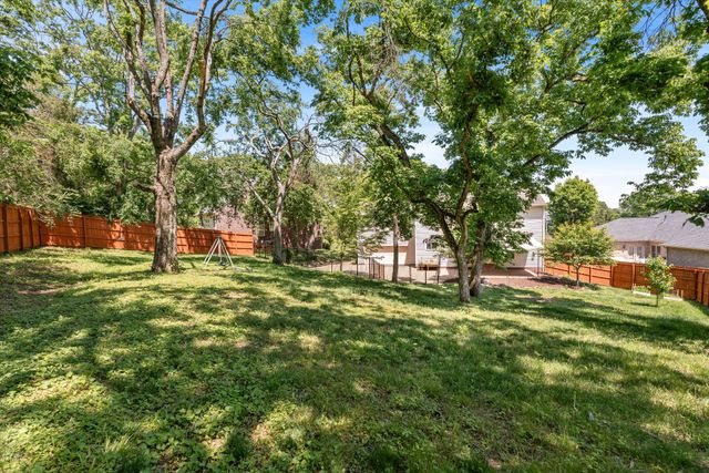 103 Masters Ct, Hendersonville, TN 37075