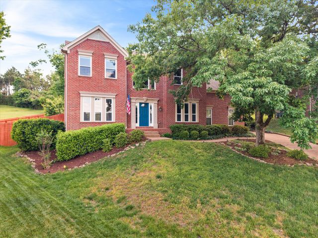 103 Masters Ct, Hendersonville, TN 37075