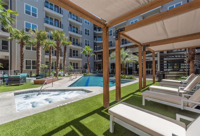 3100 Kramer LN 127, Austin, TX 78758