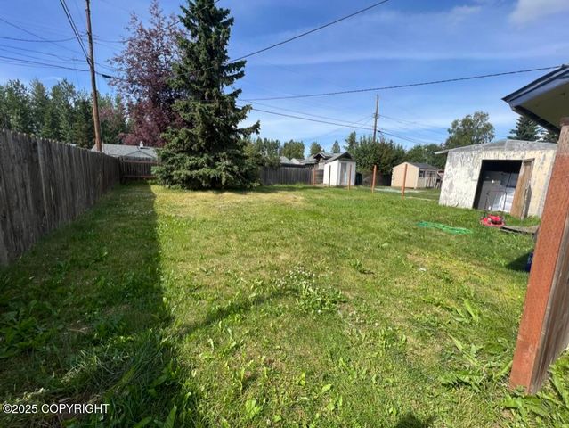 5809 Miley Drive, Anchorage, AK 99504