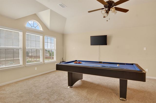 6132 Falls Lake Road, Fort Worth, TX 76179