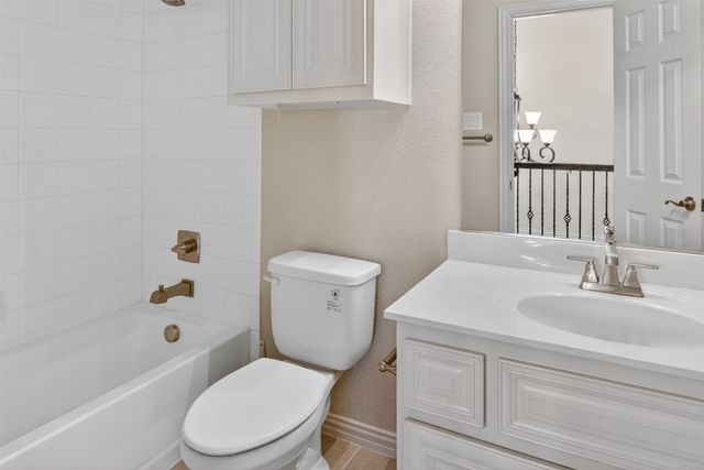 6132 Falls Lake Road, Fort Worth, TX 76179