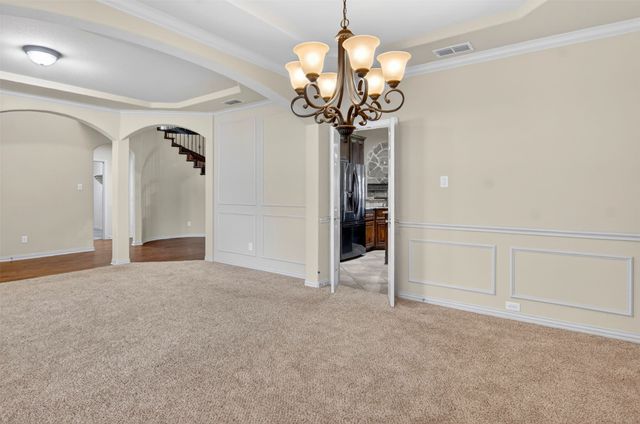 6132 Falls Lake Road, Fort Worth, TX 76179