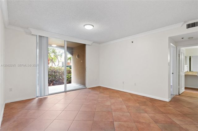 19701 E Country Club Drive 5105, Aventura, FL 33180