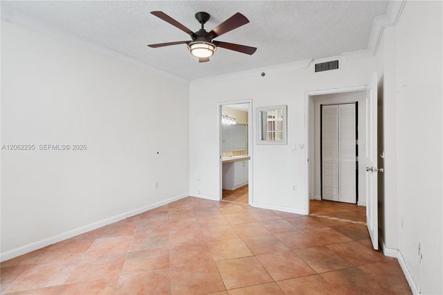 19701 E Country Club Drive 5105, Aventura, FL 33180