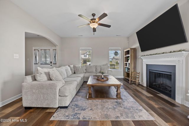 98 Folly Court, Linden, NC 28356