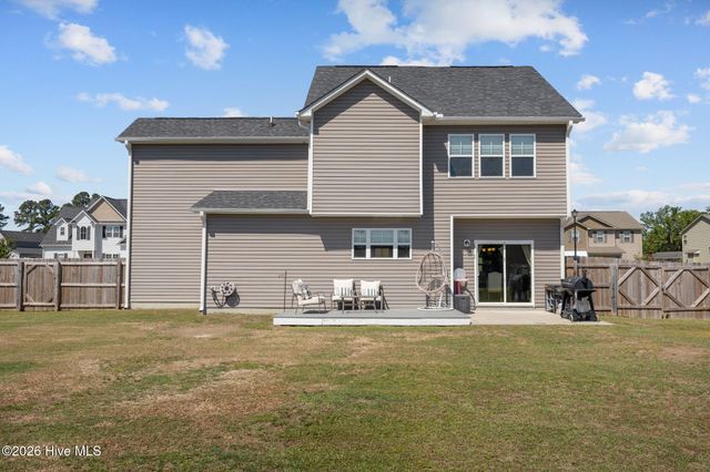 98 Folly Court, Linden, NC 28356