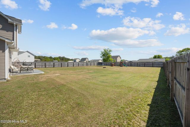 98 Folly Court, Linden, NC 28356