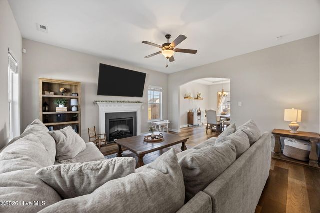 98 Folly Court, Linden, NC 28356