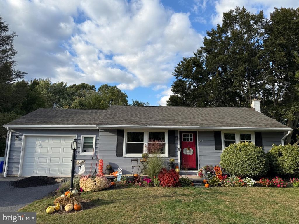 125 RESERVOIR RD, Strasburg, PA 17579