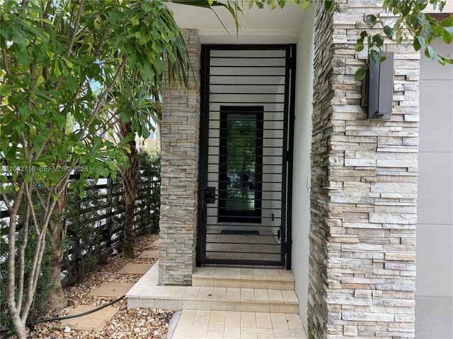 106 NE 16th Terrace 106, Fort Lauderdale, FL 33301