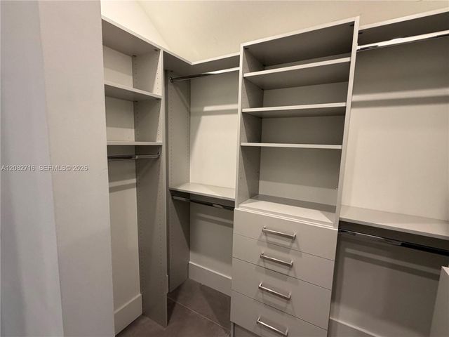 106 NE 16th Terrace 106, Fort Lauderdale, FL 33301
