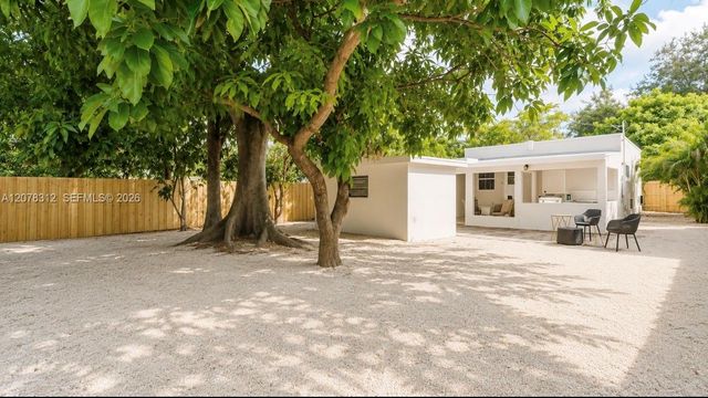 1007 NW 120th Street, North Miami, FL 33168