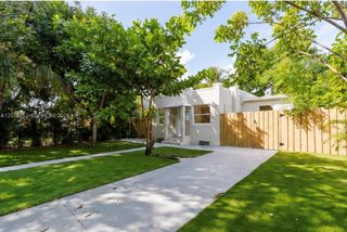 1007 NW 120th Street, North Miami, FL 33168