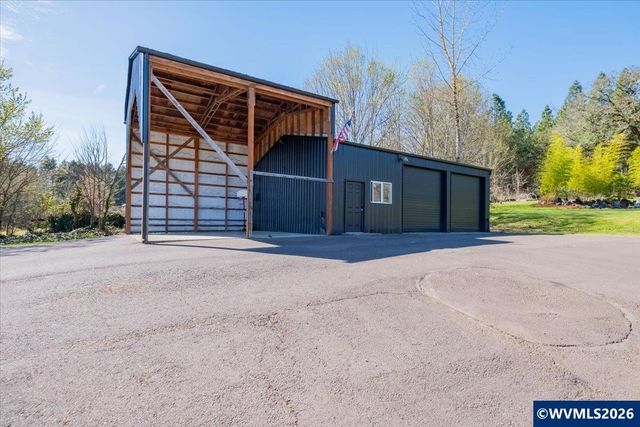 241 Kouns Dr NW, Albany, OR 97321