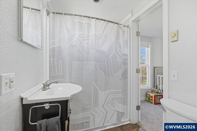 241 Kouns Dr NW, Albany, OR 97321