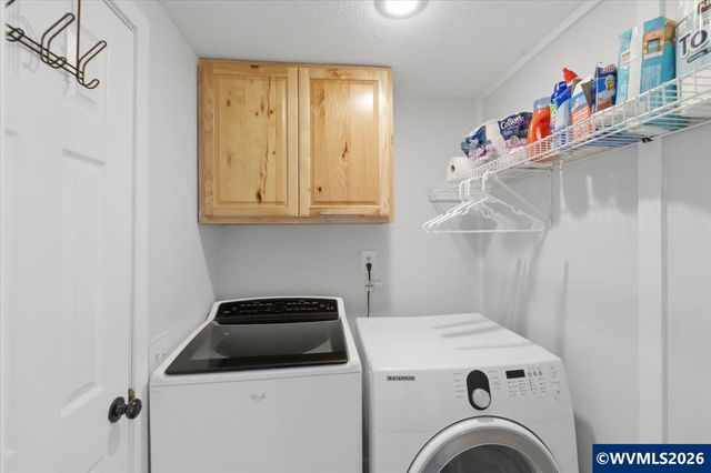 241 Kouns Dr NW, Albany, OR 97321