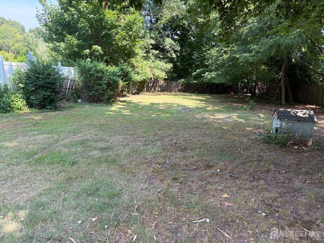 1033 Clinton Avenue, South Plainfield, NJ 07080