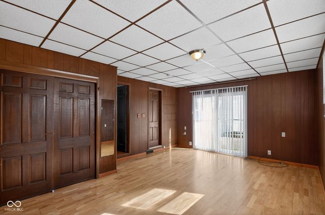 802 Chapel Hill Road, Indianapolis, IN 46214