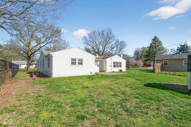 802 Chapel Hill Road, Indianapolis, IN 46214