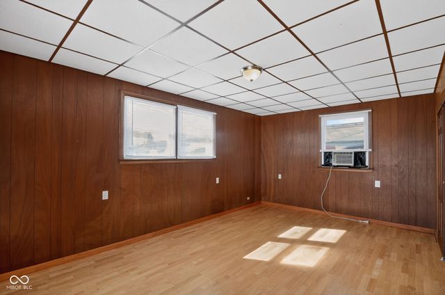 802 Chapel Hill Road, Indianapolis, IN 46214