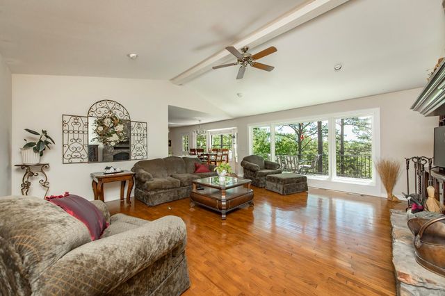 252 Lakeside Drive, Fairfield Bay, AR 72088