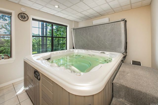 252 Lakeside Drive, Fairfield Bay, AR 72088