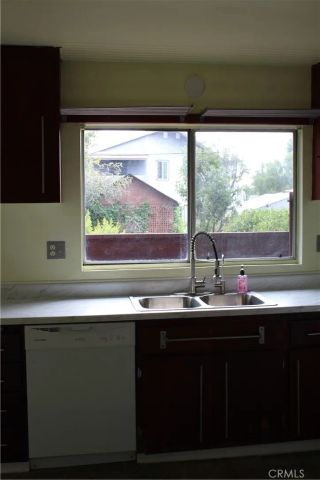 7320 Lennox Street E10, Van Nuys, CA 91405