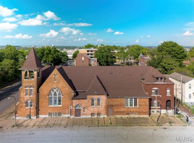 1524 E Grand Boulevard, St Louis, MO 63107
