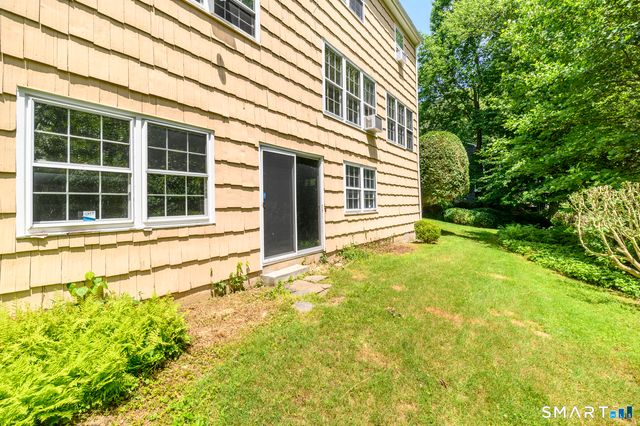101 East Cross Road, Stamford, CT 06907