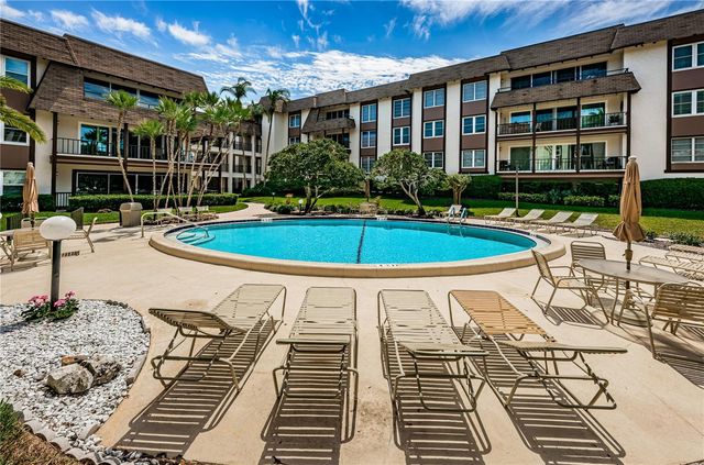 3021 COUNTRYSIDE BOULEVARD 26A, Clearwater, FL 33761