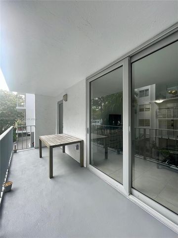 700 NE 63rd St D203, Miami, FL 33138