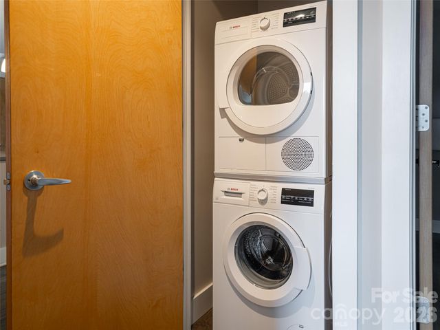 45 Asheland Avenue 306, Asheville, NC 28801