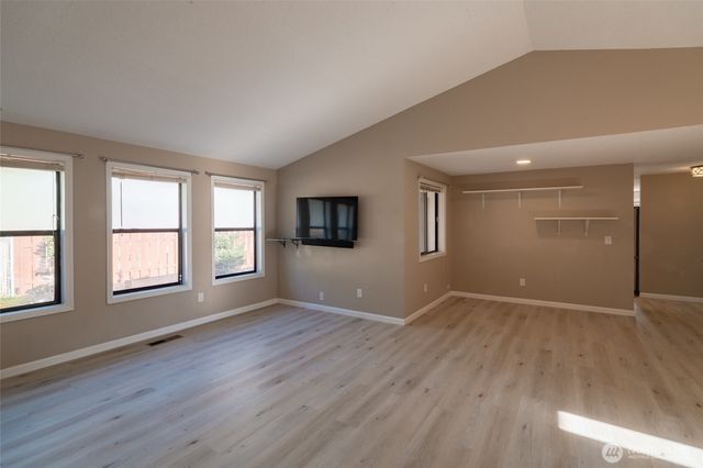 3705 NE 157th Avenue, Vancouver, WA 98682
