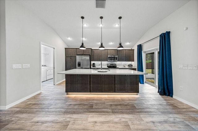 3274 SENNETT CIRCLE, Oxford, FL 34484