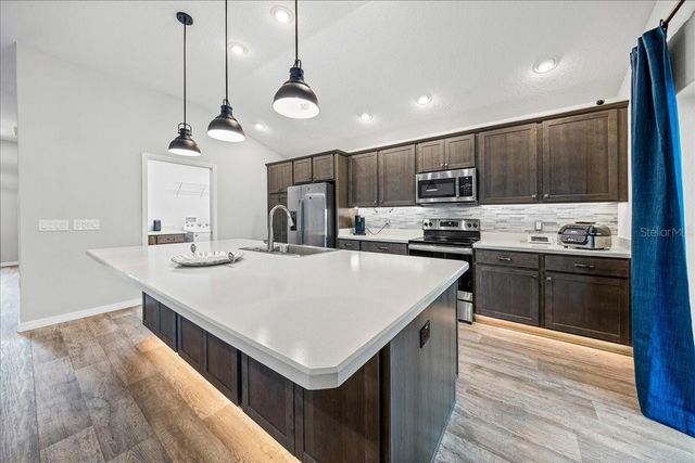 3274 SENNETT CIRCLE, Oxford, FL 34484